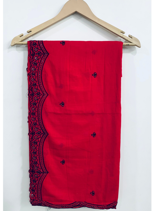 Red Dupatta