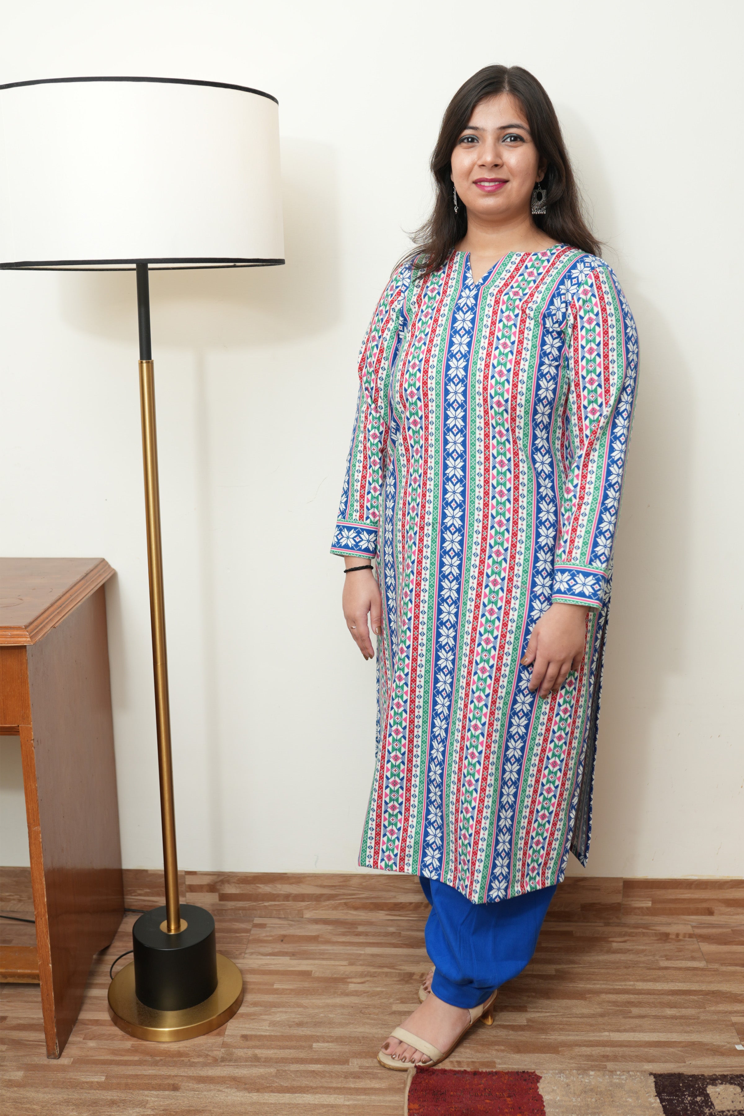 Buy Sammyco Women Casual Woolen kurti (Pack of 1) Online at Best Prices in  India - JioMart.