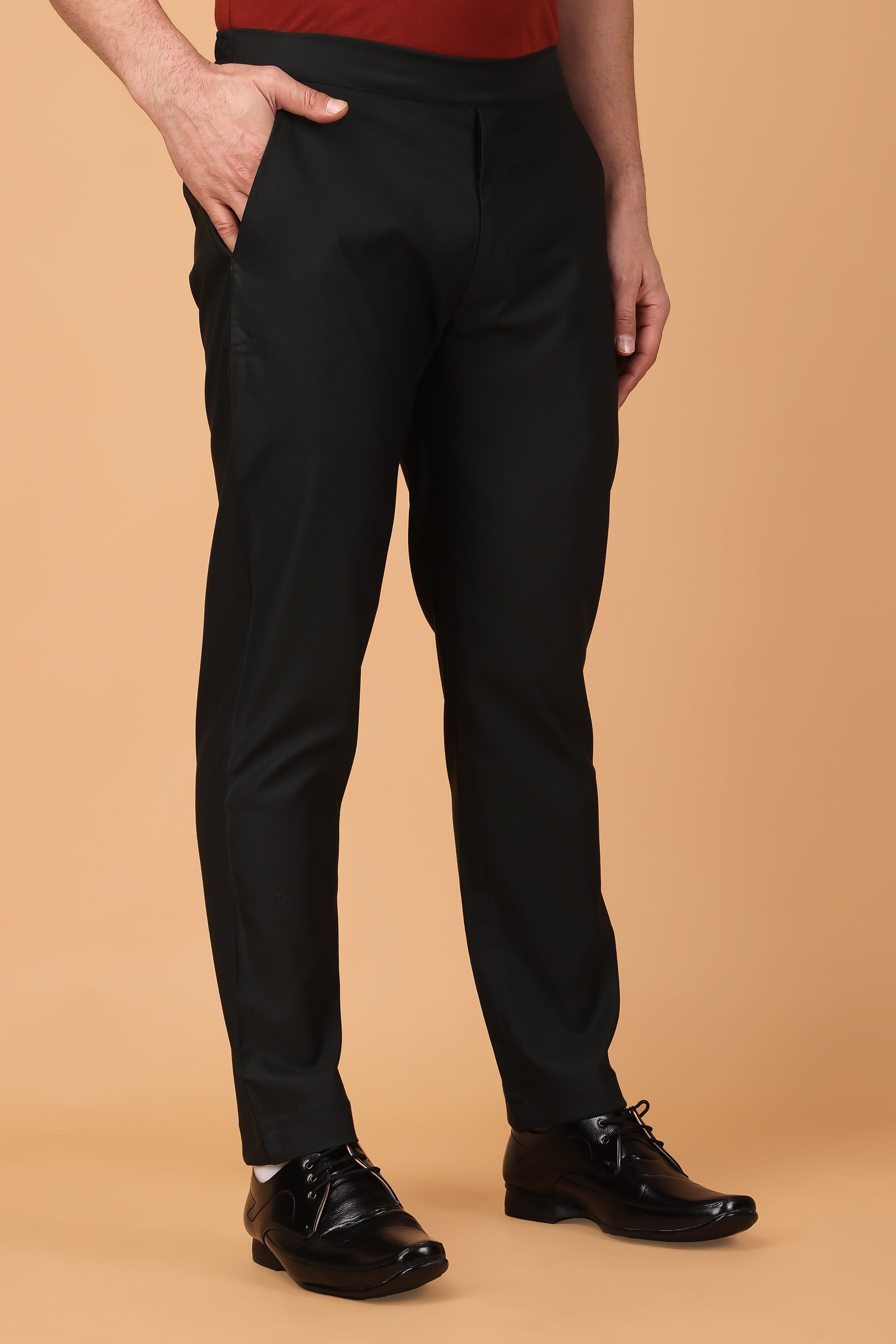 Relaxed Fit Straight Leg Suit Trousers | boohooMAN USA
