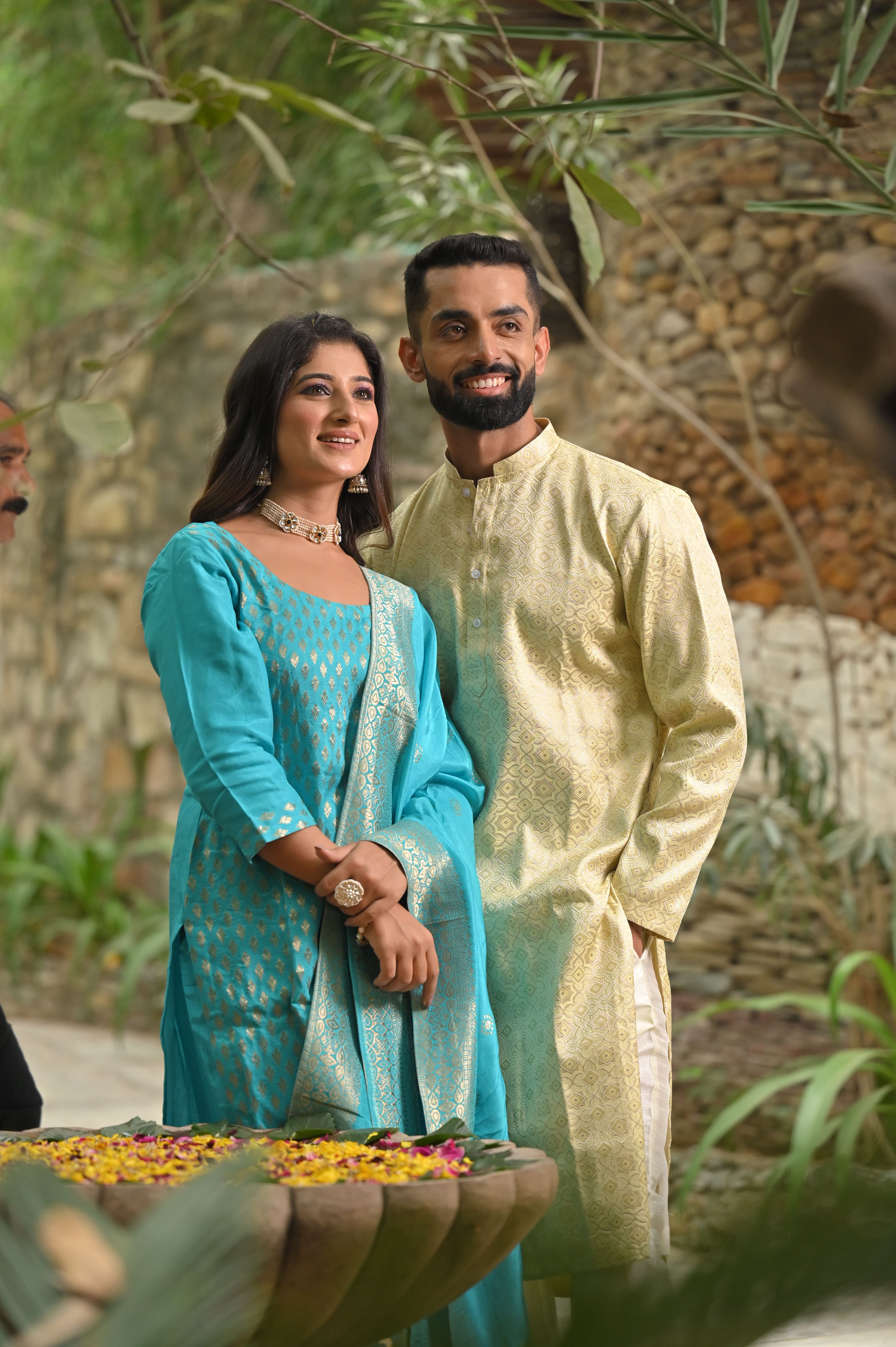 88,000+ Punjabi Couple Pictures