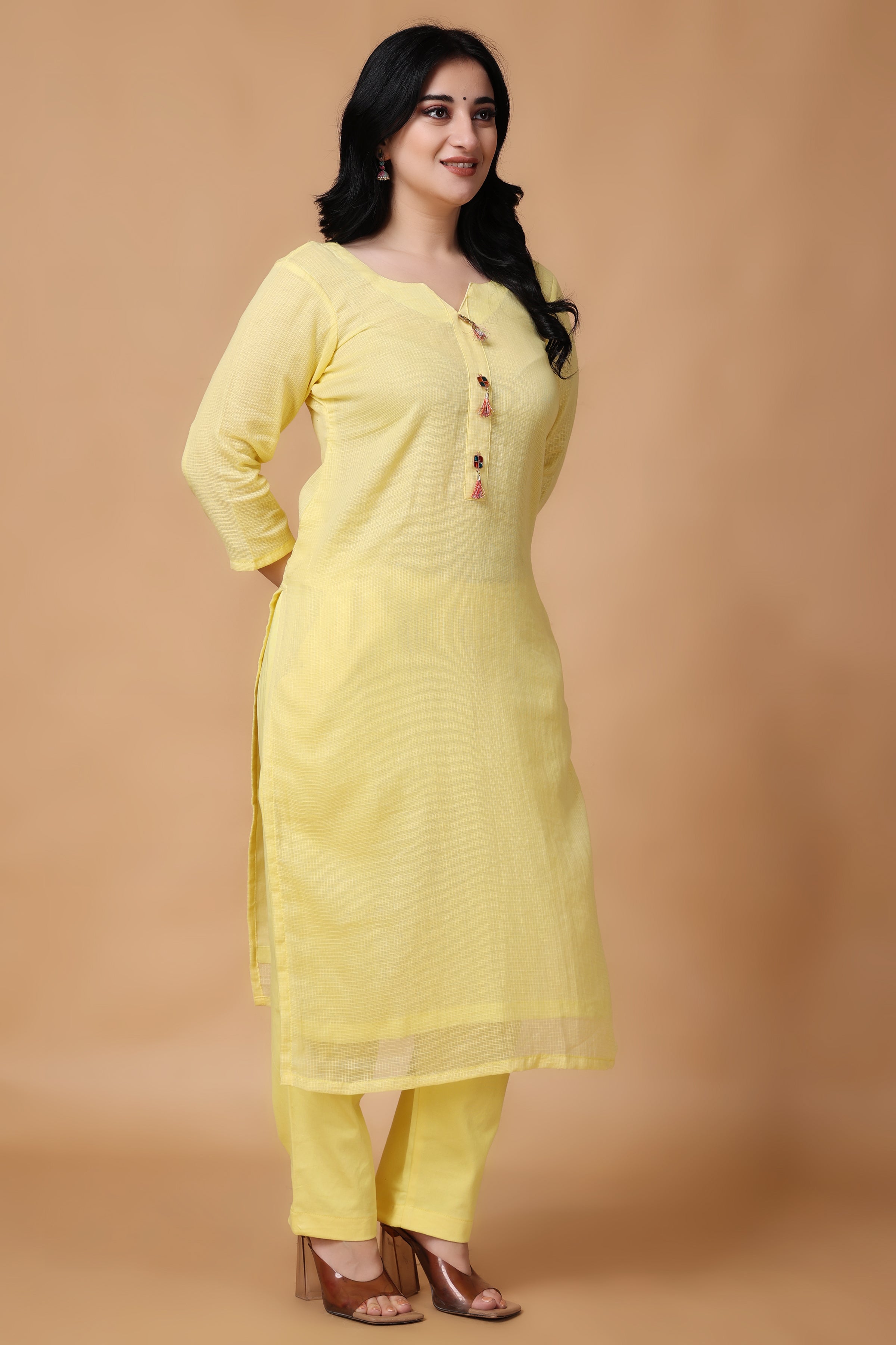 Ladies 3/4th Sleeve Round Neck Knee Length Casual Wear Kurti at Rs 495 in  Ahmedabad