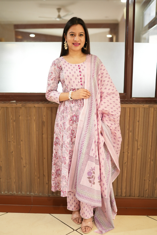 Anarkali suits outlet plus size