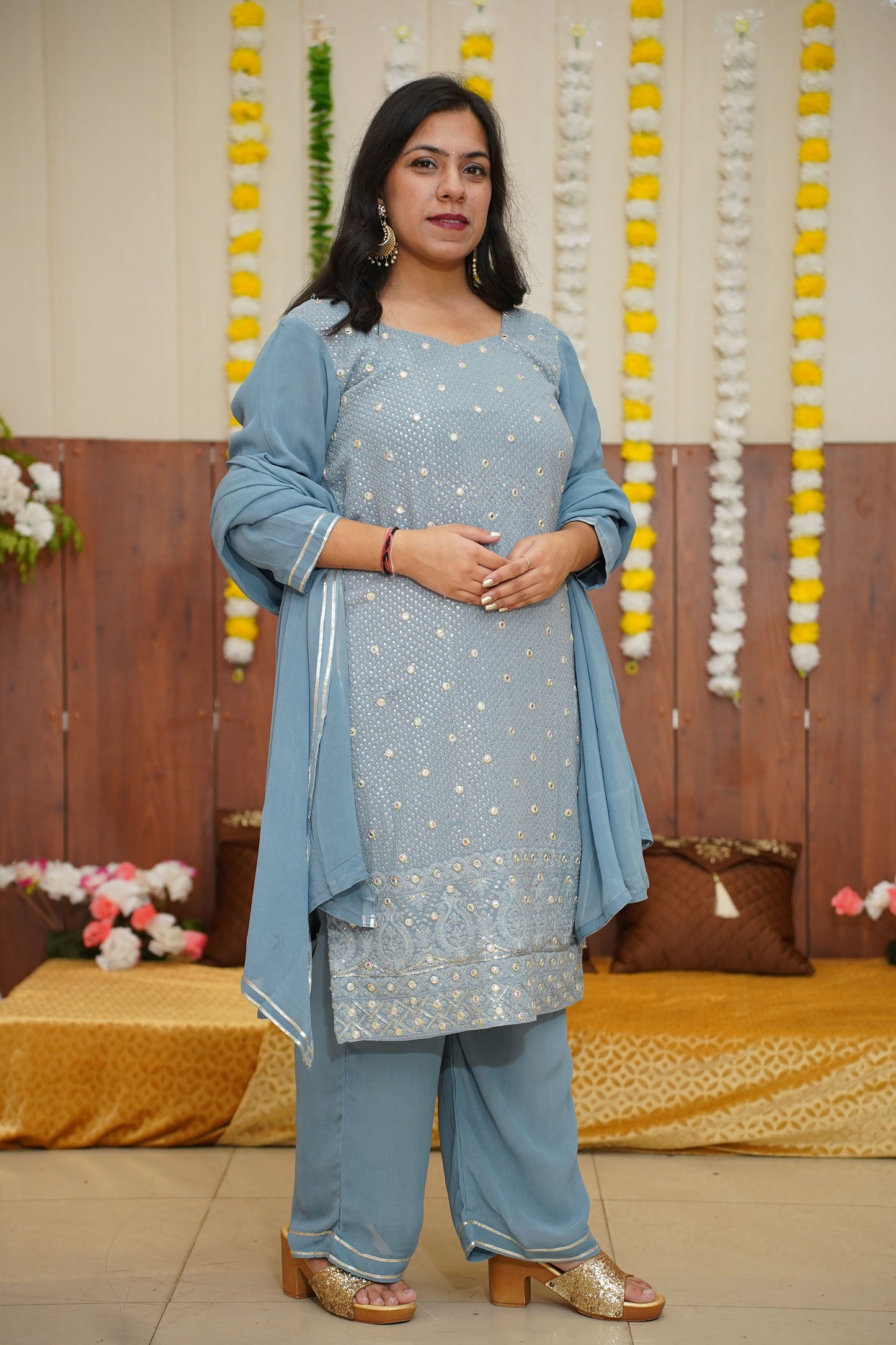 Grey Dewdrop Chikan Fancy Suit