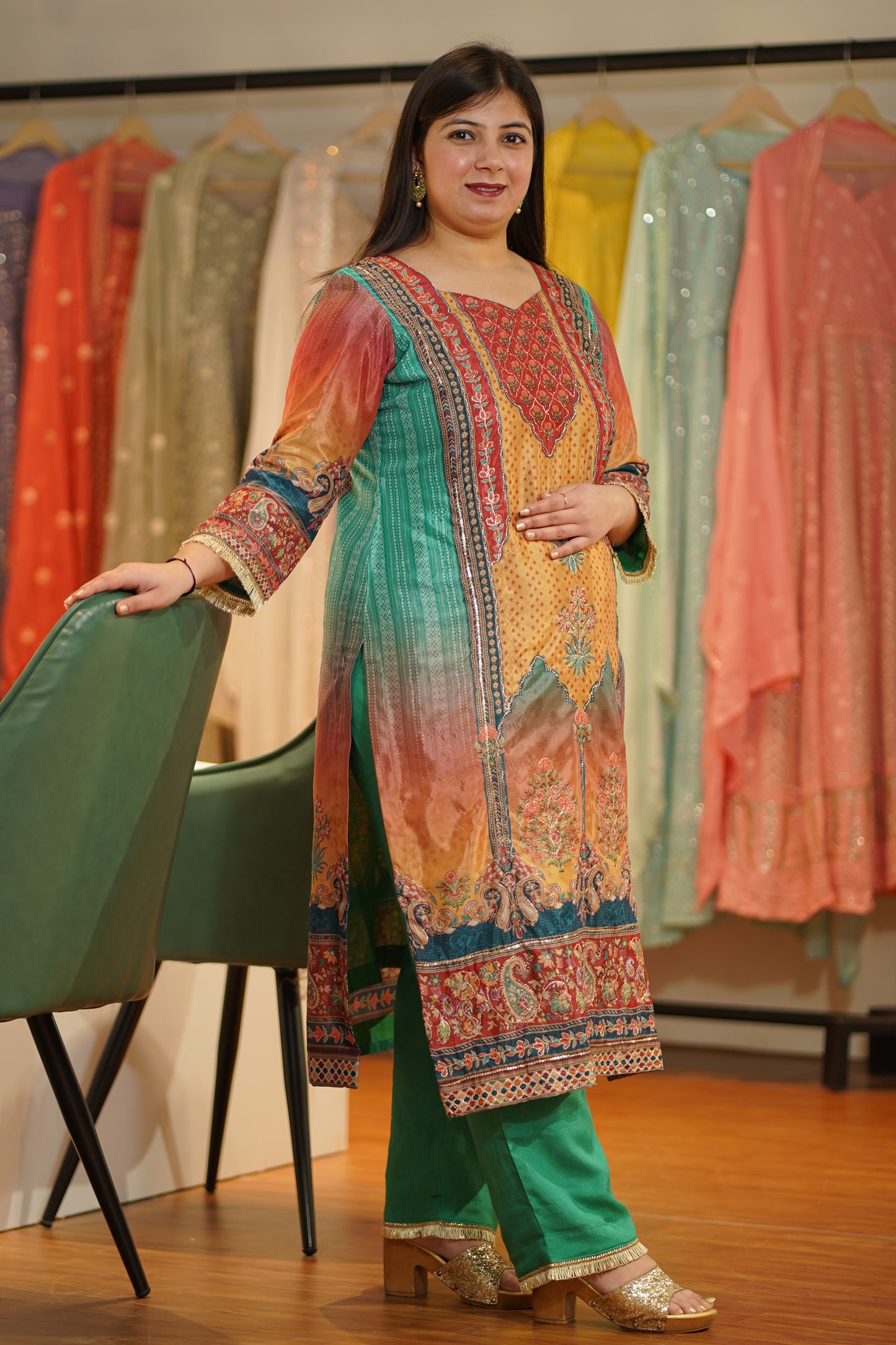 Haril Pichkari Karachi Suit Set