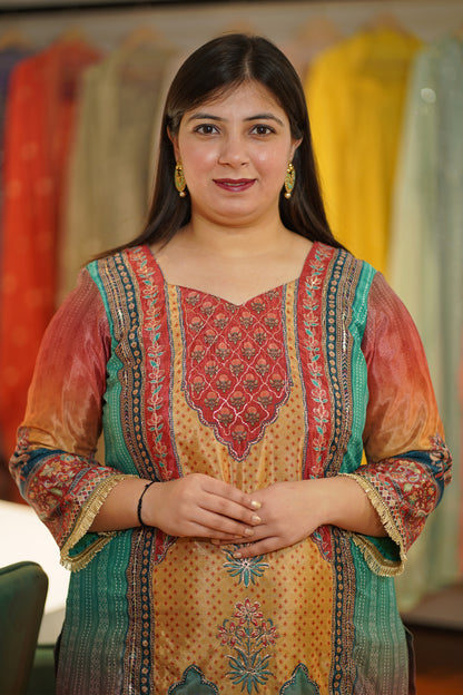 Haril Pichkari Karachi Suit Set