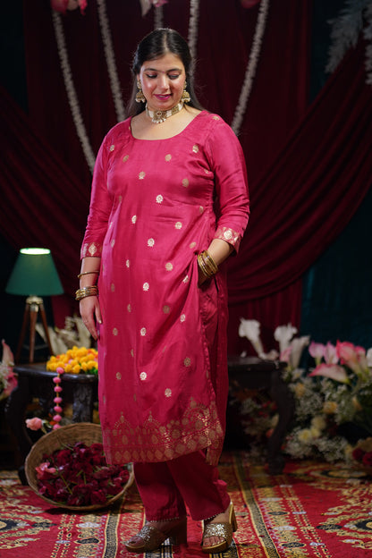 Onion Pink Jacquard Suit Set