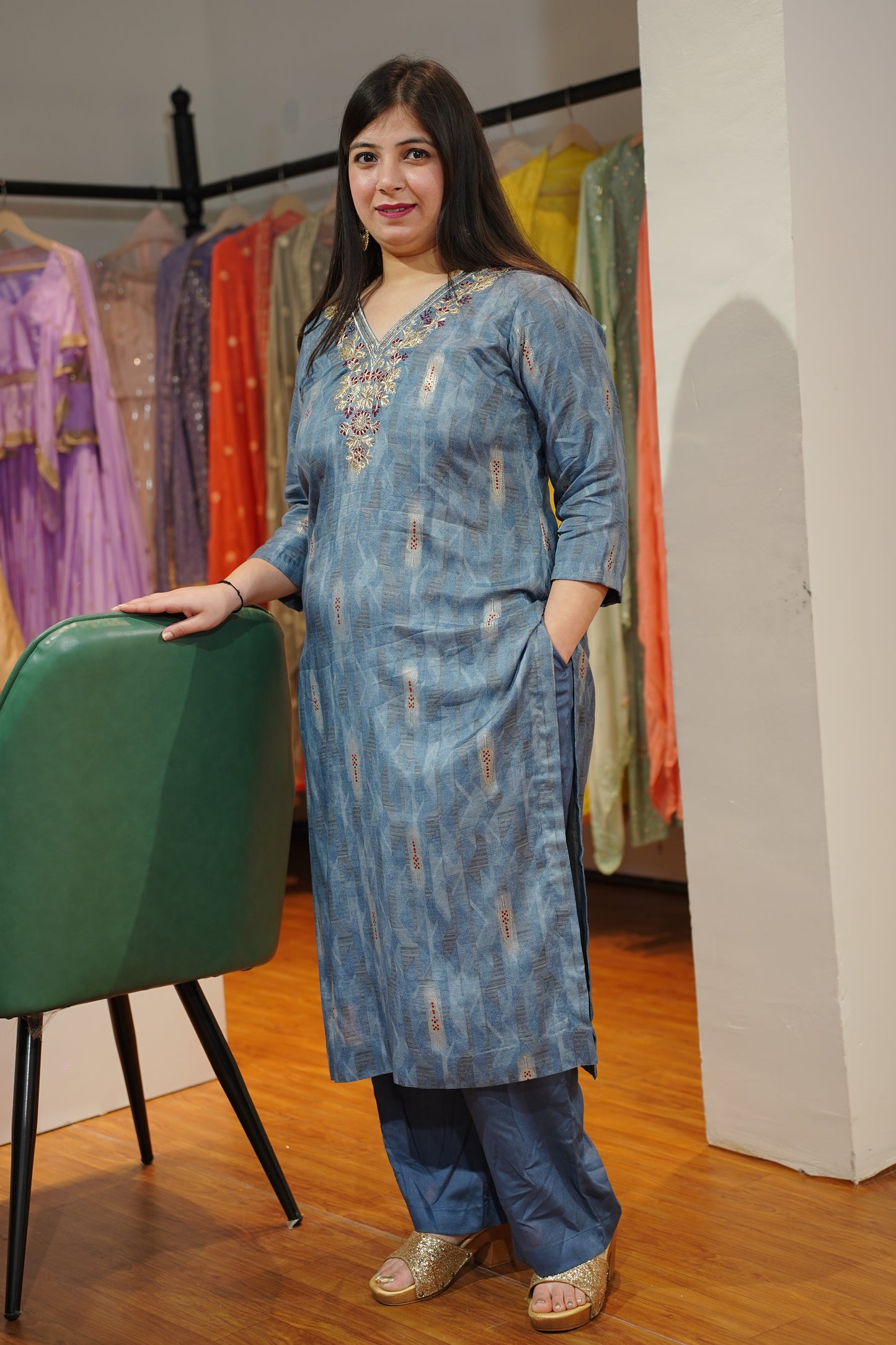 Reshami Saanjh Muslin Suit Set