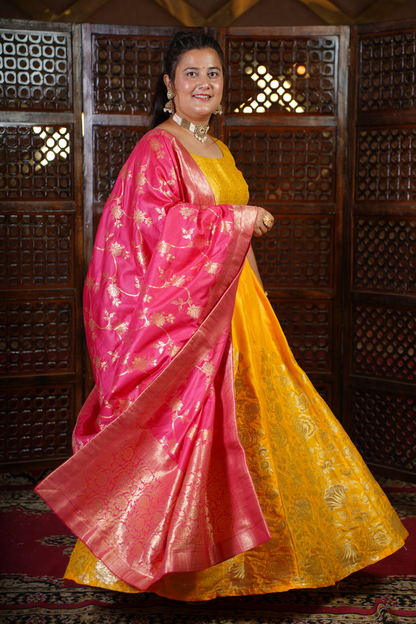 Madhur Dhun Banarasi Silk Lehenga