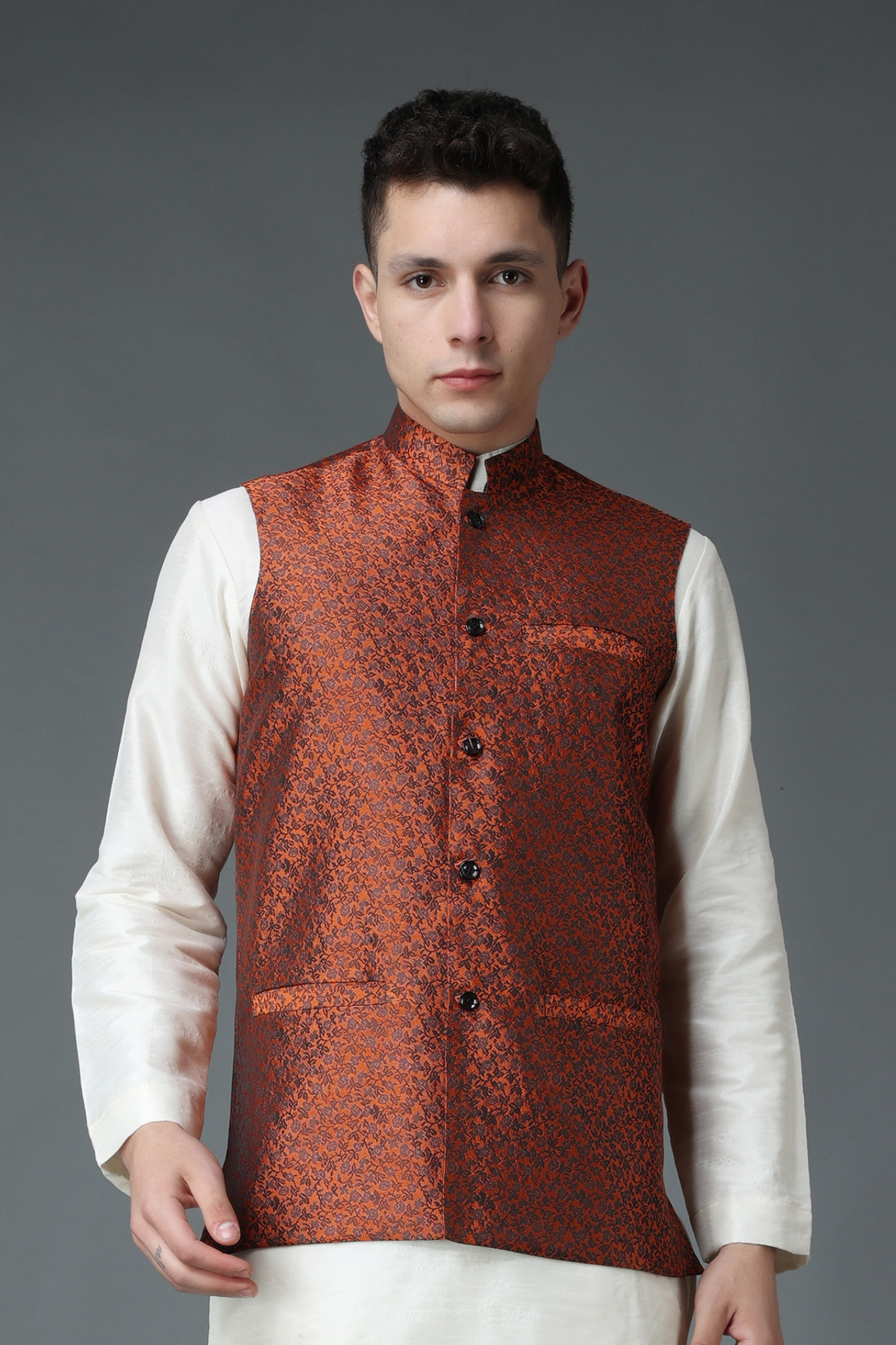 Hunting Jacket with Kurta Pyjama | White kurta, Hunting jackets, Half jacket