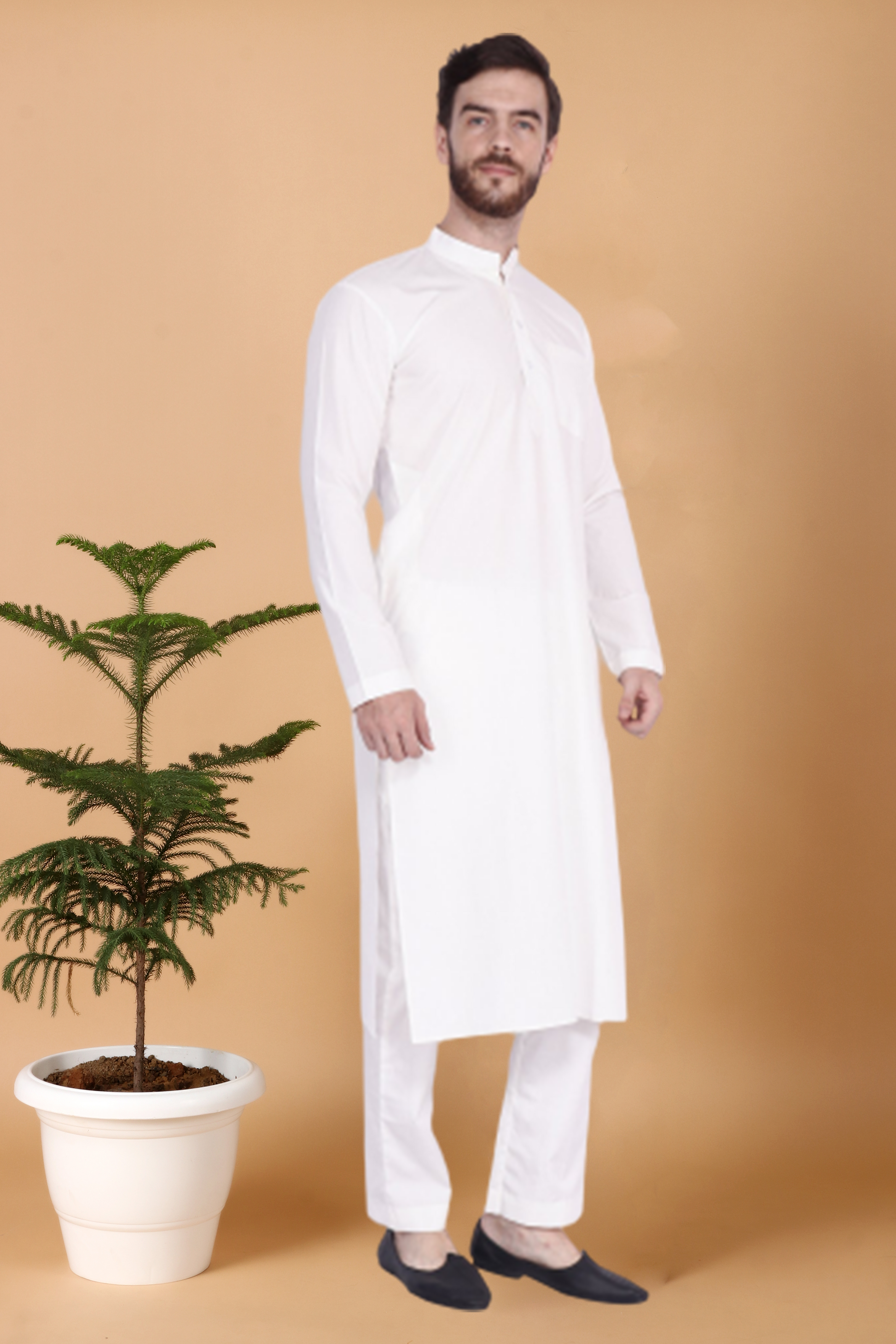 White kurta 2024 pyjama men