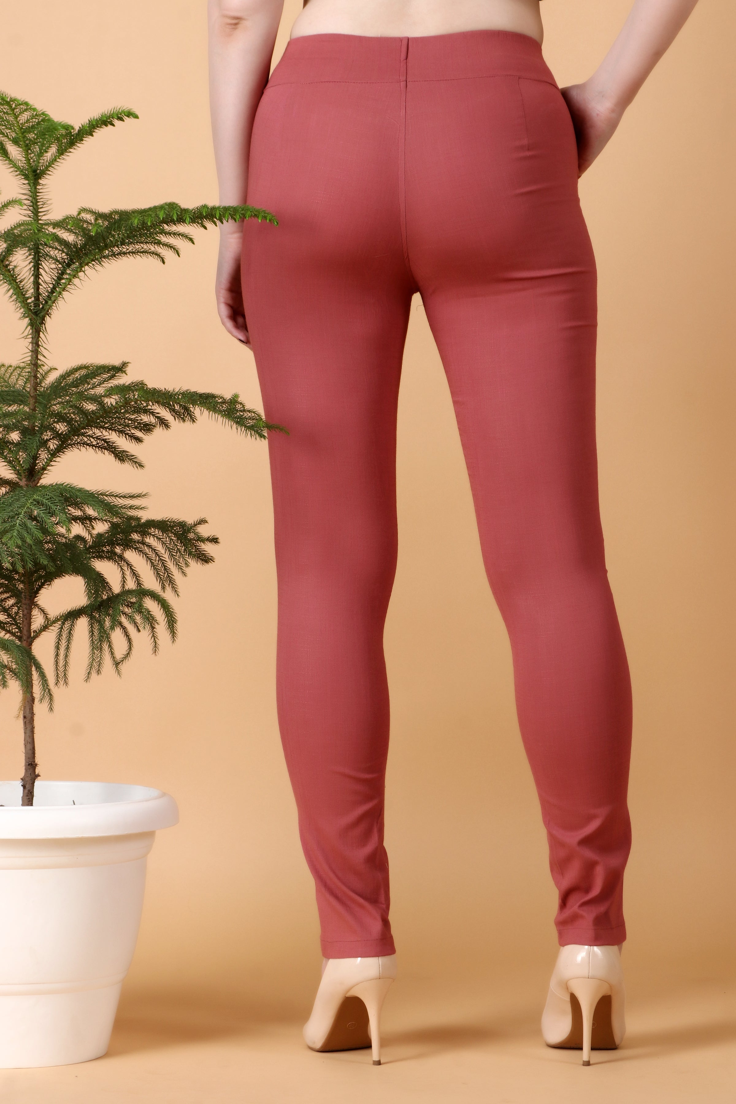 Buy Peach Leggings for Women by Ginger by lifestyle Online | Ajio.com