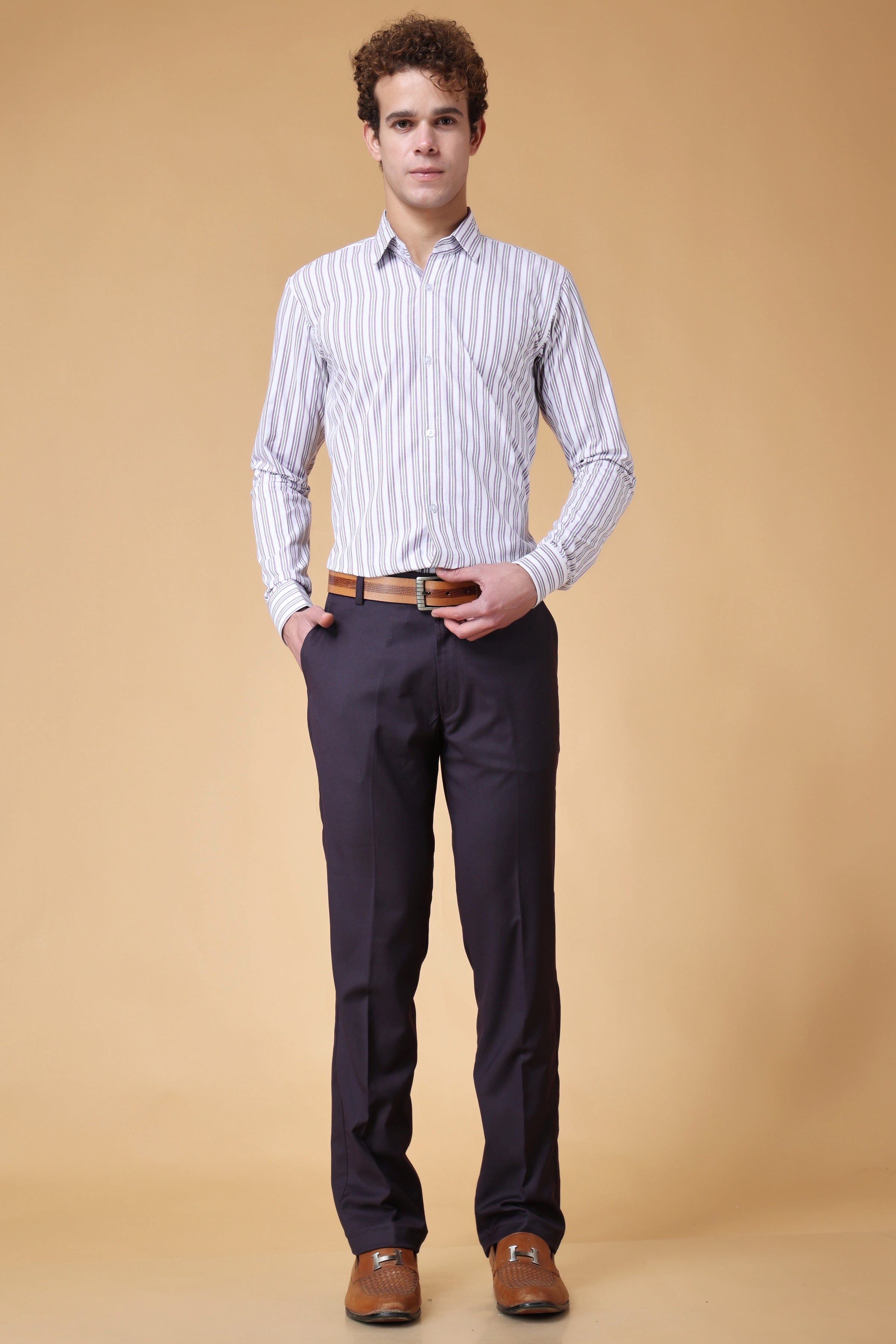 What color of pants should I wear with a tan shirt? - Quora