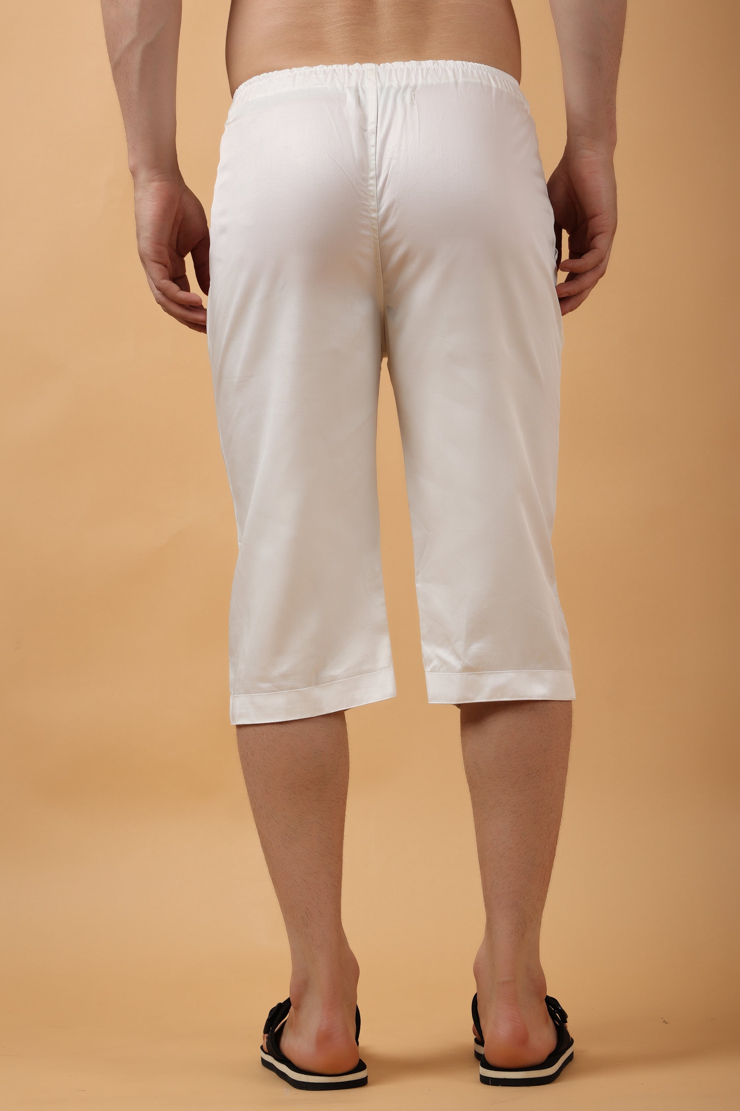 White cotton capris sales
