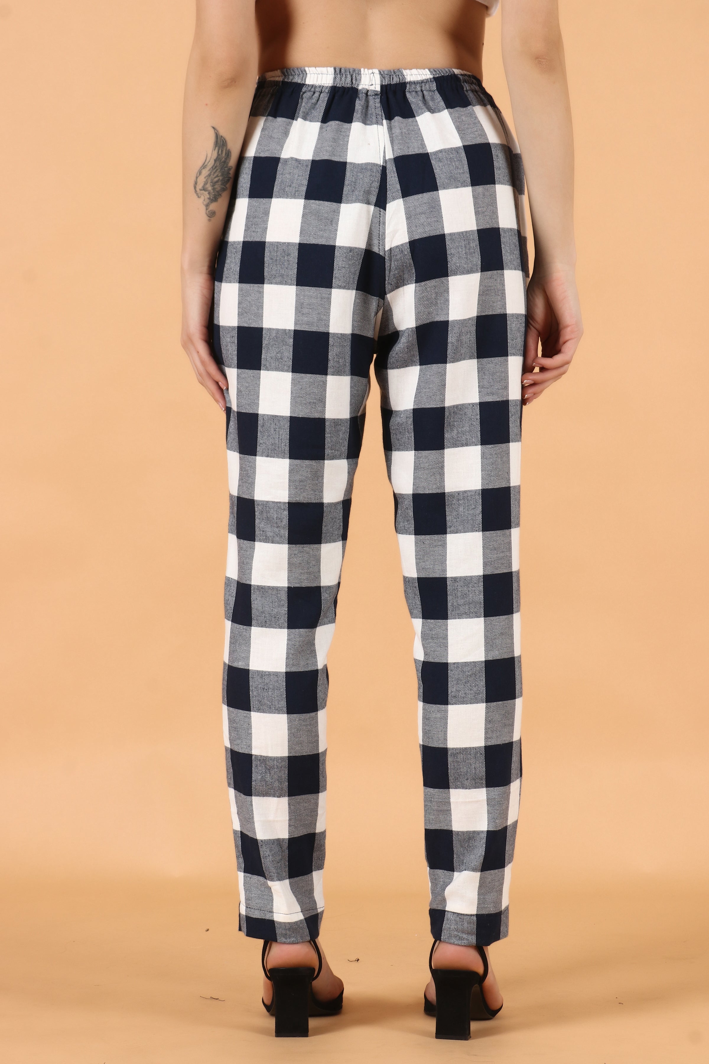Shein Wide Leg Plaid Pants, Women's Fashion, Bottoms, Other Bottoms on  Carousell