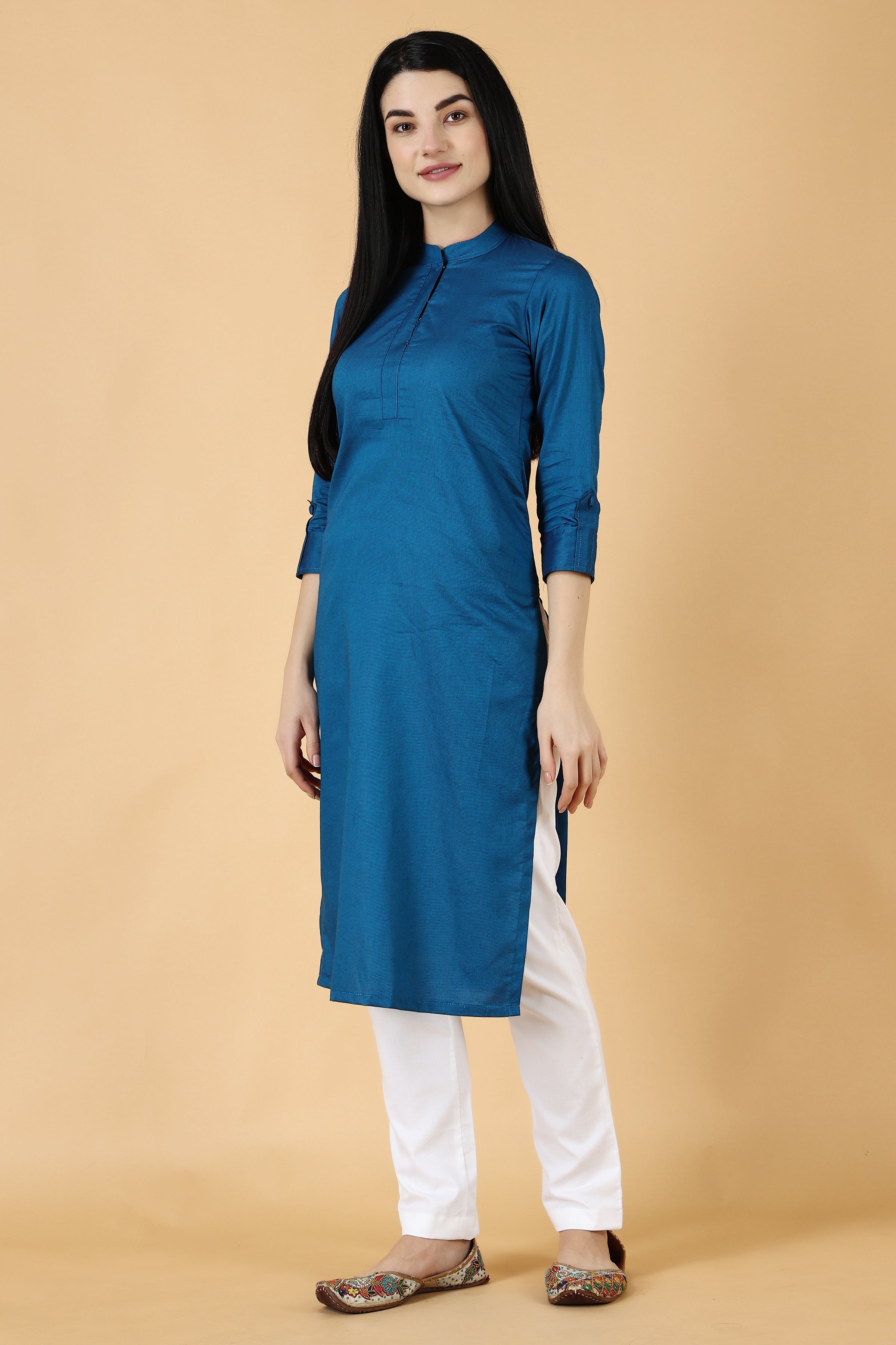 Female kurta store pajama