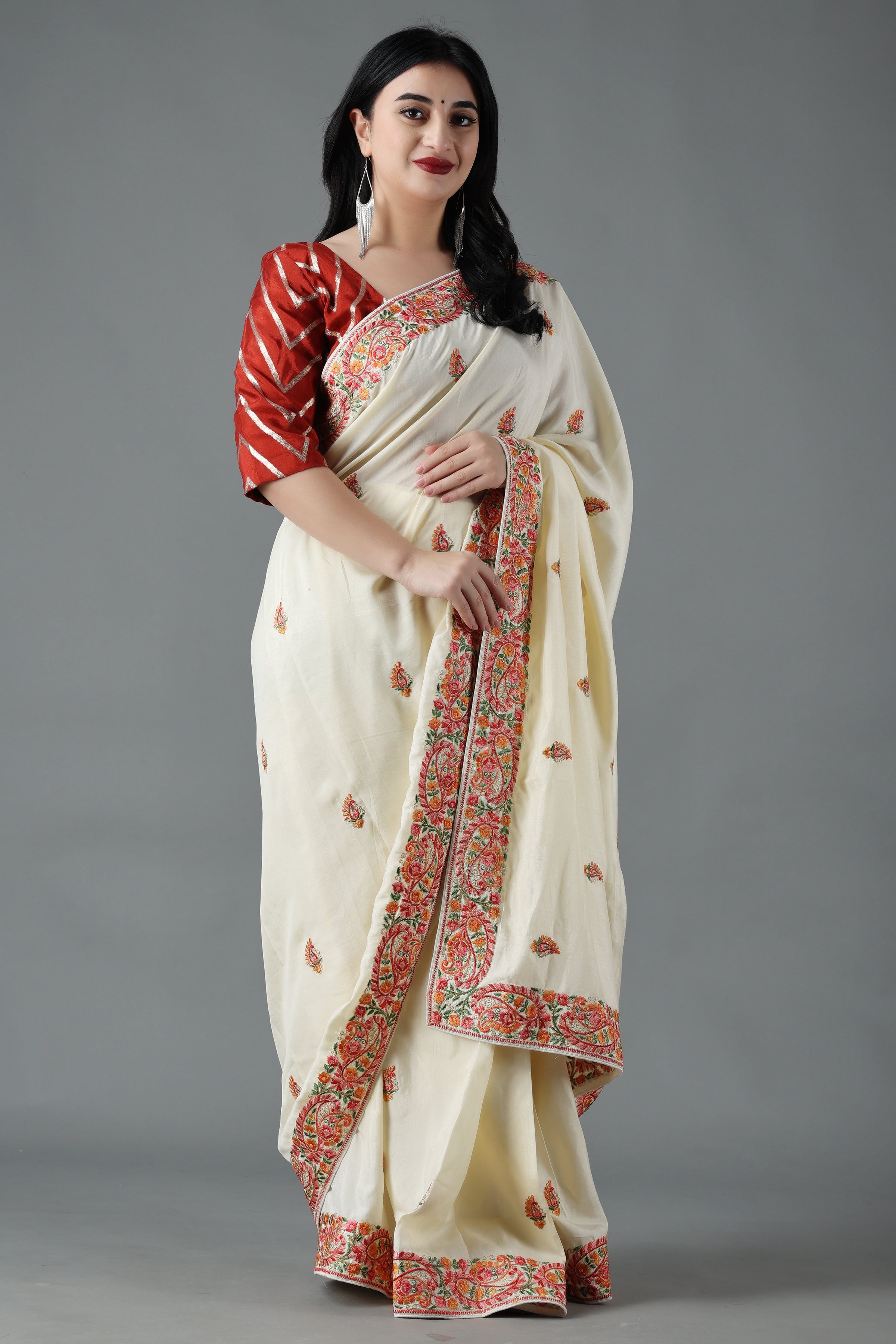 Women's Maroon Banarasi Silk Woven Zari Work Traditional Saree - Sangam  Prints | Saree look, Traditional sarees, Saree
