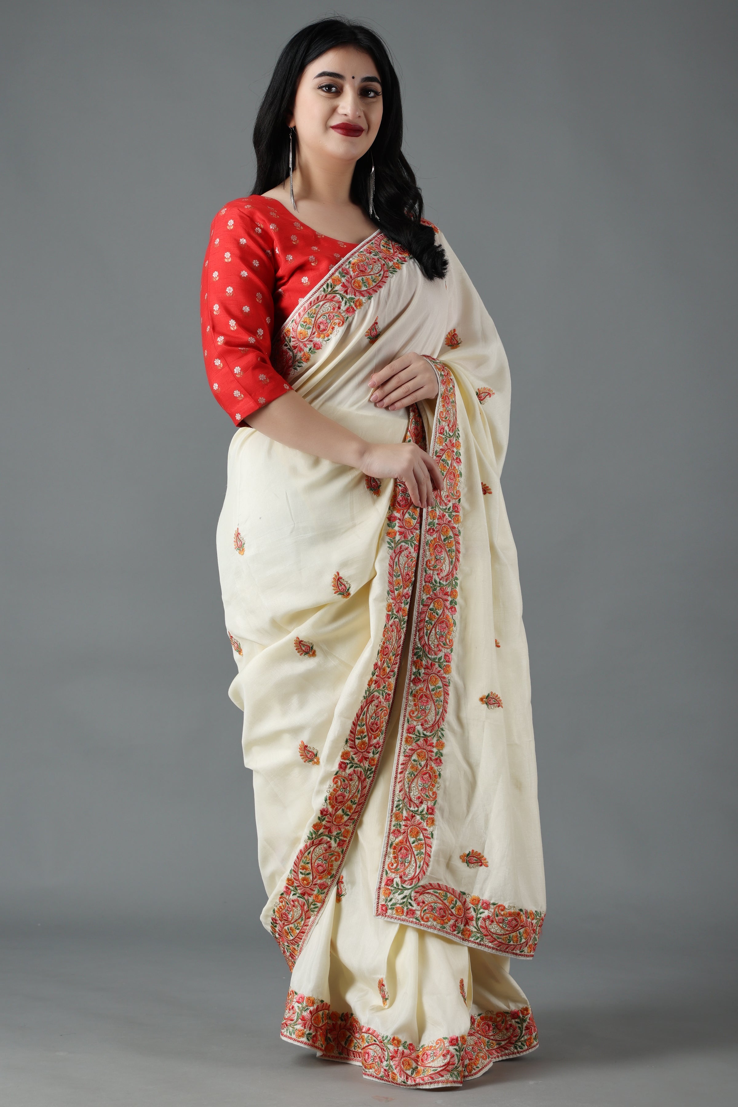 Creamy Off-white and Red Zari Border Silk Saree With Blouse – Bahuji -  Online Fashion & Lifestyle Store