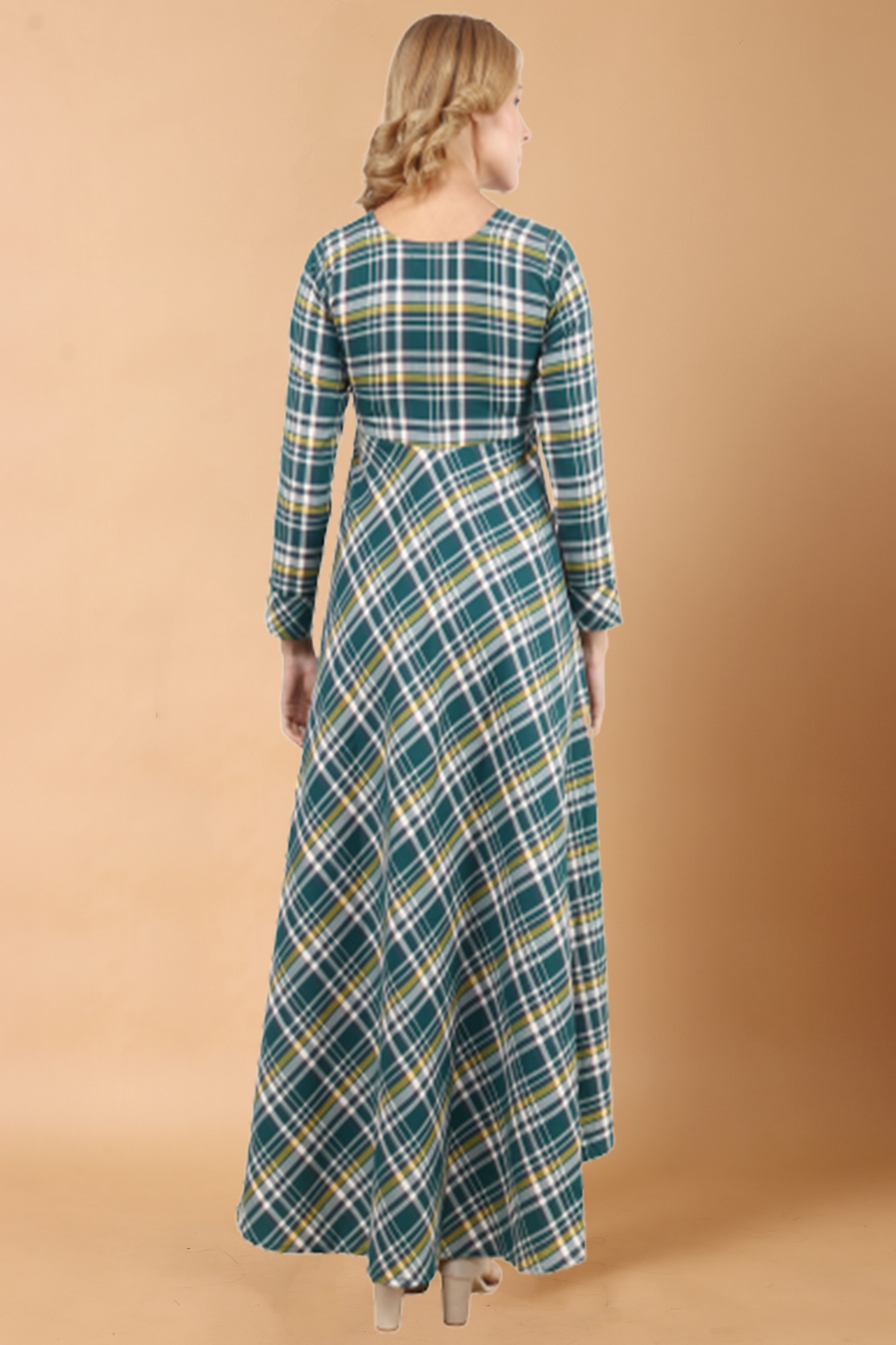 Woolen Dresses for Women - Buy Woolen Dresses for Ladies Online in India